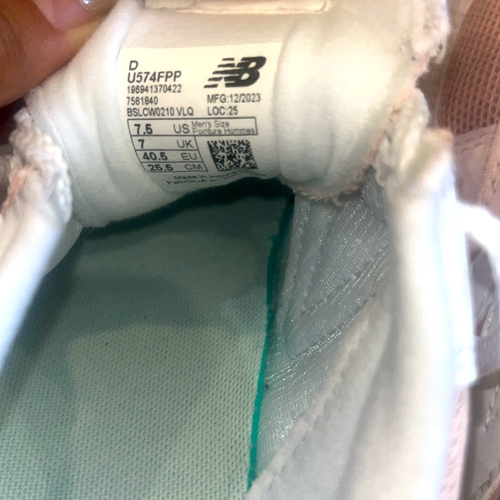 New Balance 524 Pink and White Sneakers 7.5 - U574FPP - Picture 3 of 8